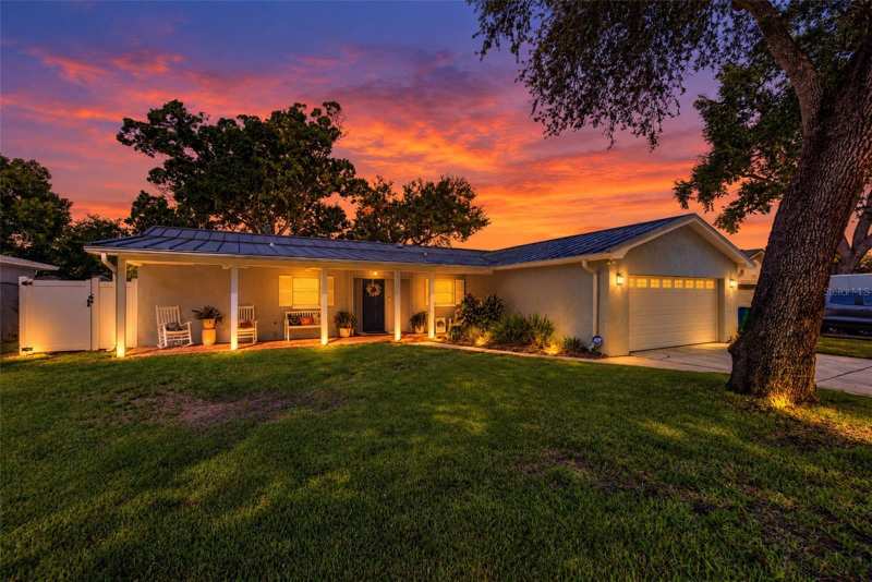 3 bedroom Single Family Residence at 11014 117th Way, Sandy Woods, Largo — photo 1