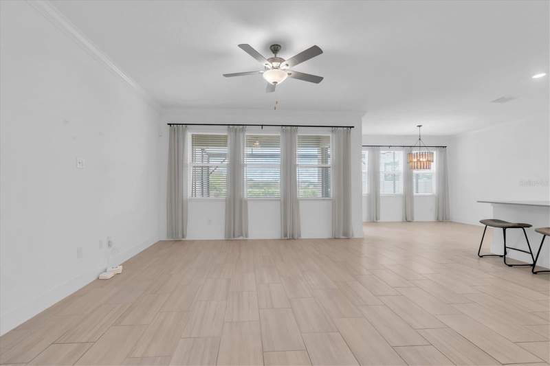 4 bedroom Single Family Residence at 8220 Rolling Tides Drive, Mitchell Ranch 54 West, New Port Richey — photo 4
