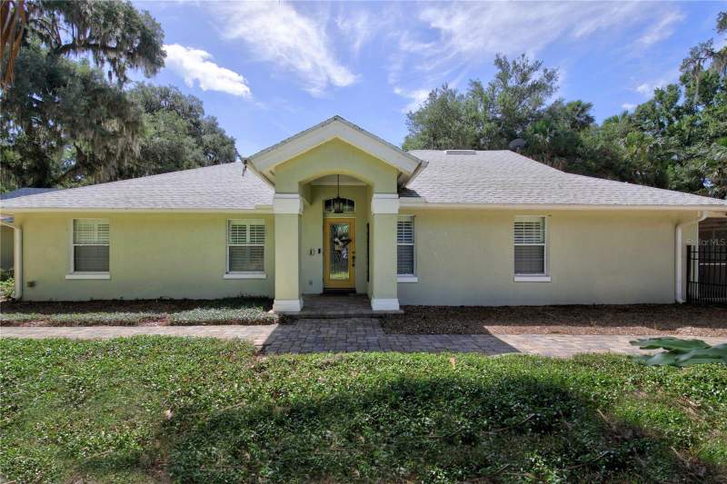 3 bedroom Single Family Residence at 16720 Beauclaire Ct, Lake Beauclaire Sub, Tavares — photo 3