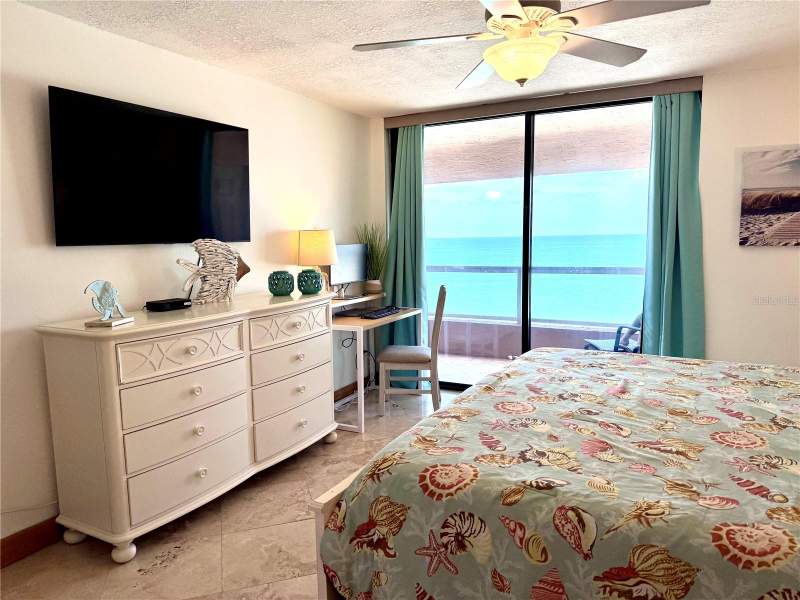 2 bedroom Condominium at 1310 Gulf Boulevard #18B, Crescent Beach Club Two Condo, Clearwater — photo 5