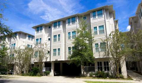 835 SW 9Th Street #109, $300k–$500k for sale in Gainesville