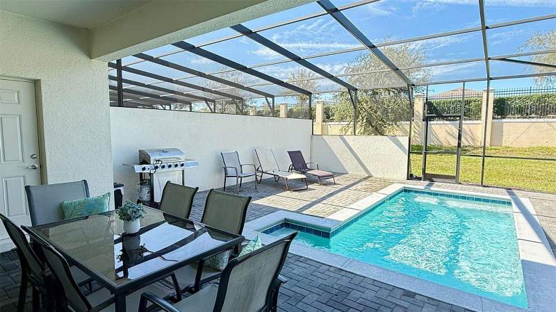 5 bedroom Townhouse at 2414 Dubai Street, Windsor At Westside Ph 3, Kissimmee — photo 2