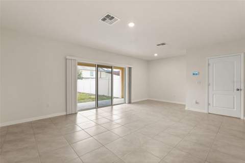 9031 Wildflower Lane, Kissimmee FL - photo 9 of 41