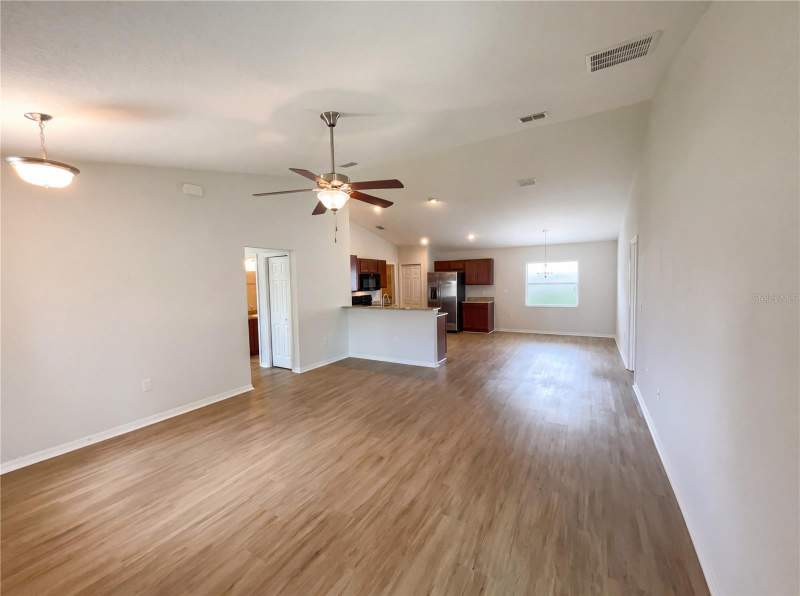 3 bedroom Single Family Residence at 2005 Orange Avenue, Benjamin Estates, St Cloud — photo 4