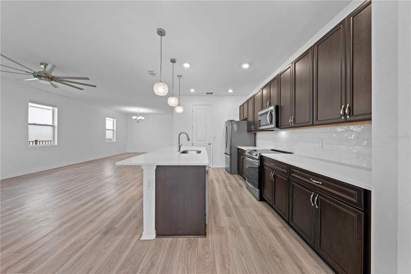 4 bedroom Single Family Residence at 920 Livestock Loop, Sunbrooke Ph 1, St Cloud — photo 5