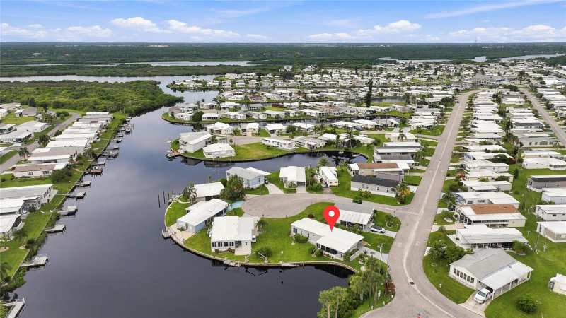 2 bedroom Mobile Home at 503 Aljo Place, Harbor Cove, North Port — photo 1