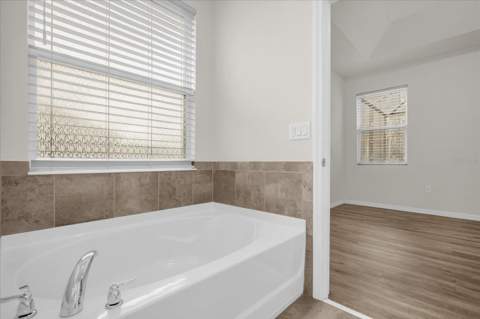 2444 Varenna Loop, Kissimmee FL - photo 12 of 42