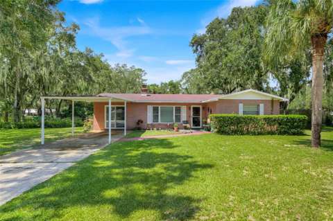 11031 W Beach Parkway, home for sale in Lake Wales 33898