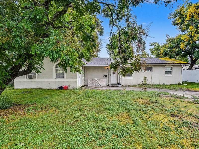 4 bedroom Single Family Residence at 2205 N Hiawasee Road, Hiawassa Highlands, Orlando — photo 1