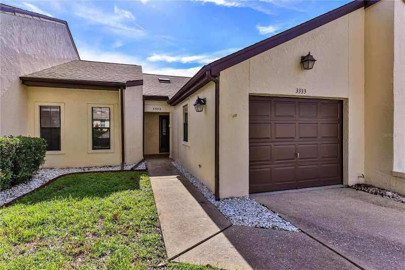 2 bedroom Villa at 3333 S Liverpool Point, Royal Oaks, Inverness — photo 1