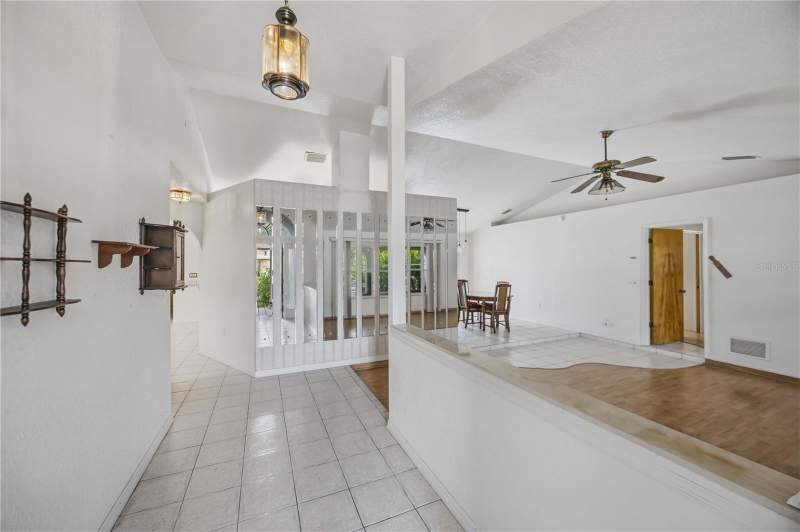 4 bedroom Single Family Residence at 23179 Avacado Avenue, Port Charlotte Sec 020, Port Charlotte — photo 3