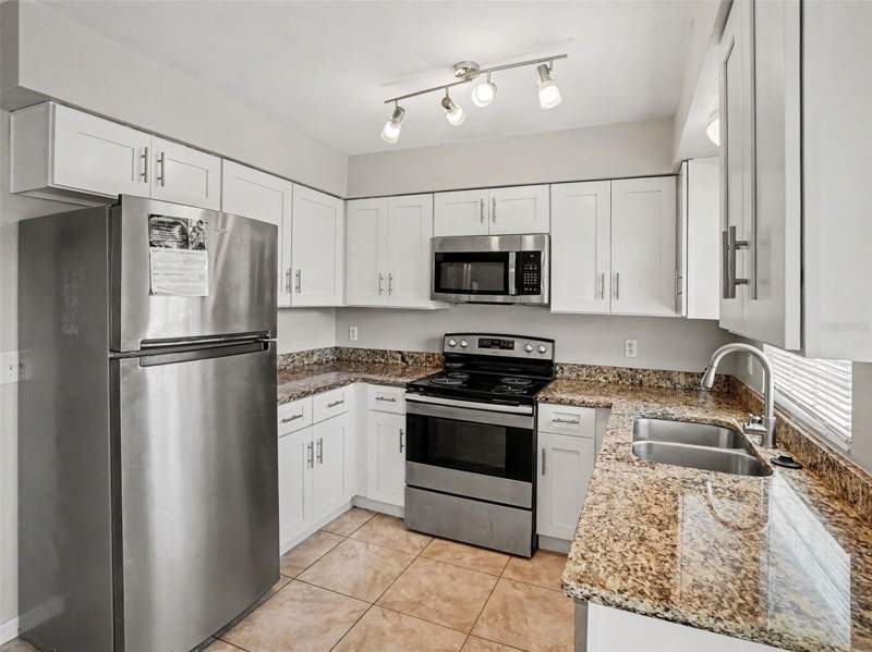 3 bedroom Single Family Residence at 3255 KELVINGTON DRIVE, WALLINGTON HEIGHTS, ORLANDO — photo 5