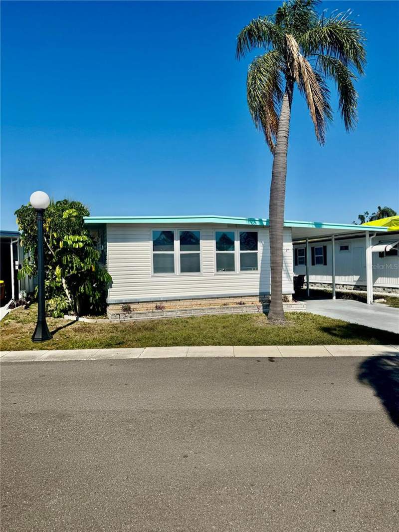 2 bedroom Mobile Home at 7901 N 40th Avenue #21, Colony Co-Op M/H Park Unrec, St Petersburg — photo 4