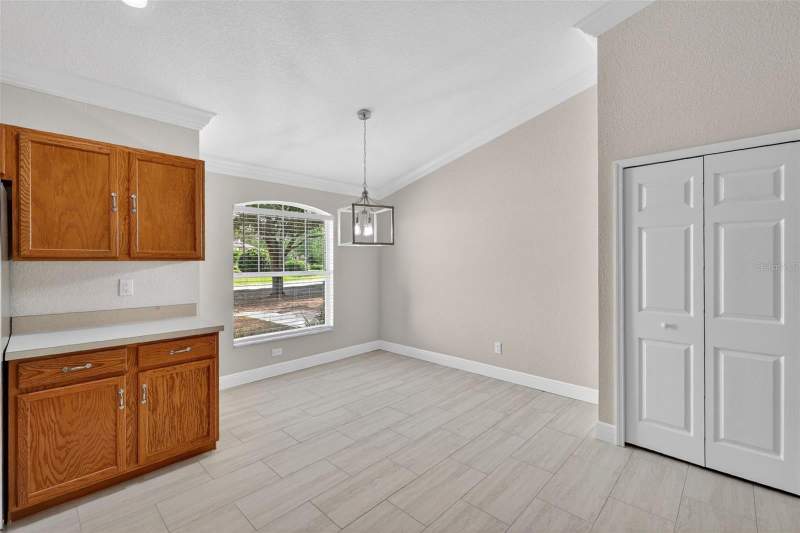 4 bedroom Single Family Residence at 2294 KNOLLWOOD DRIVE, LEESBURG LAKE POINTE AT SUMMIT, LEESBURG — photo 5