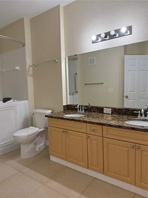 3725 Conroy Road #2127, Orlando FL - photo 17 of 30