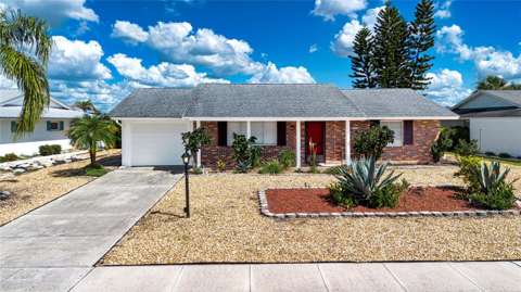 1507 N Lake Drive, golf community for sale in Sun City Center