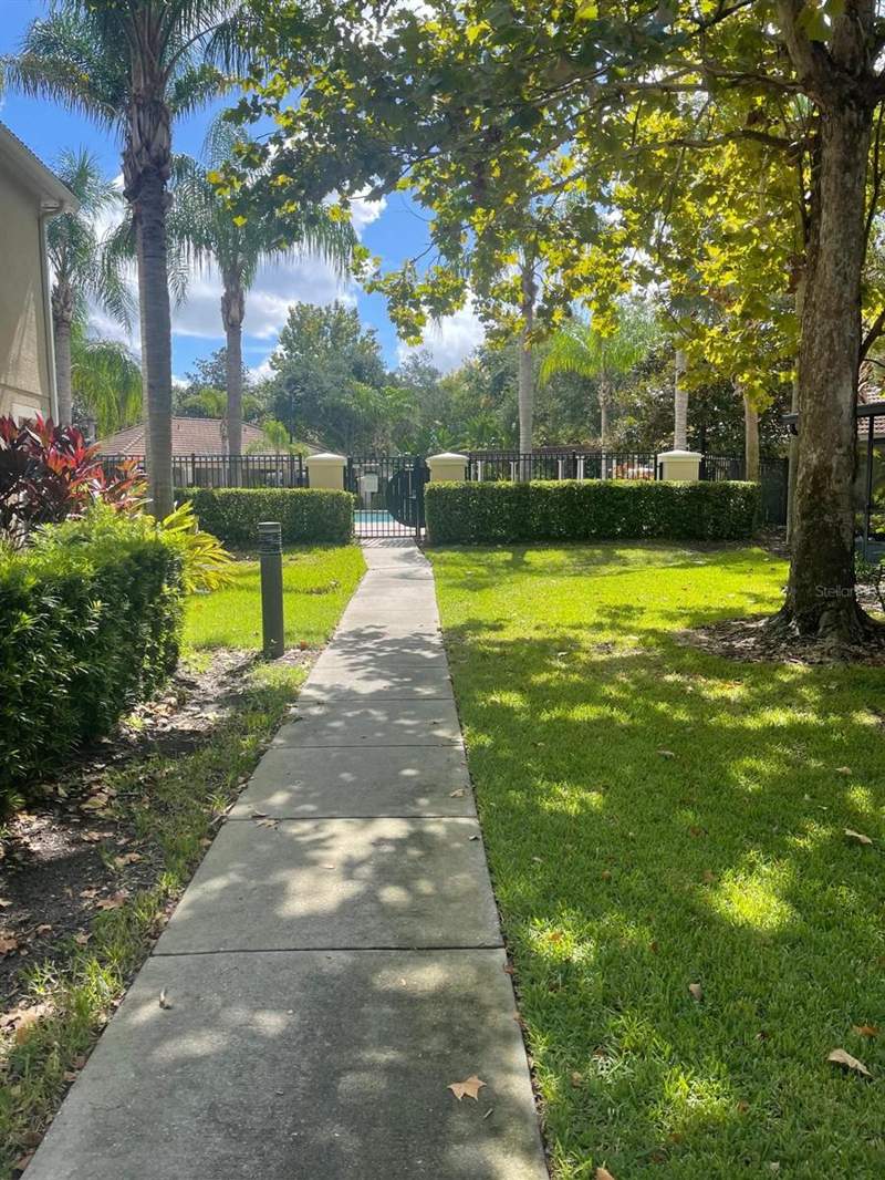 3 bedroom Townhouse at 7057 Cadiz Boulevard, Vistas/Phillips Commons, Orlando — photo 2