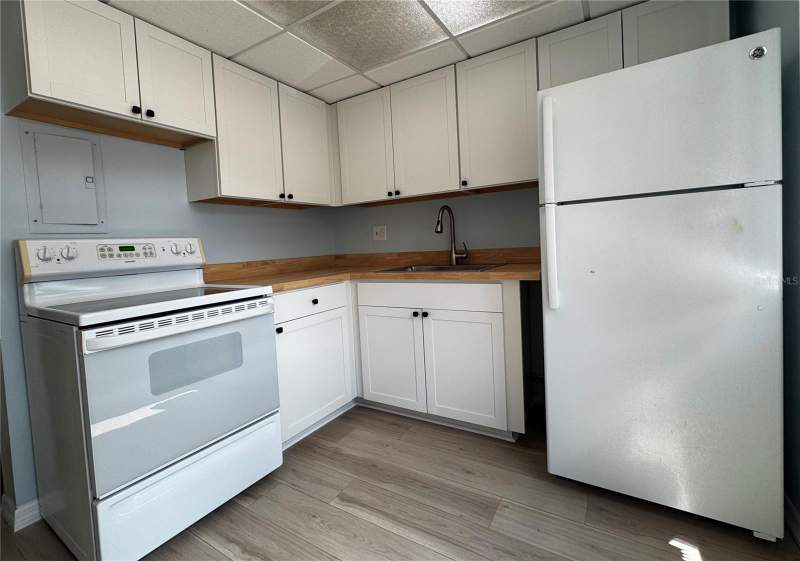 2 bedroom Condominium at 6700 1st Avenue #103, Pasadena Plaza Condo, St Petersburg — photo 4