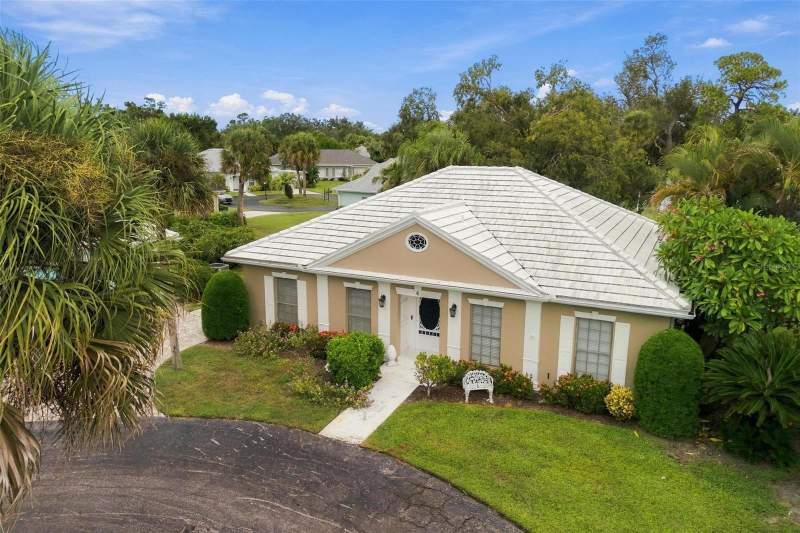 2 bedroom Villa at 4 Antigua Circle #6, Englewood Golf Villas 01, Englewood — photo 3