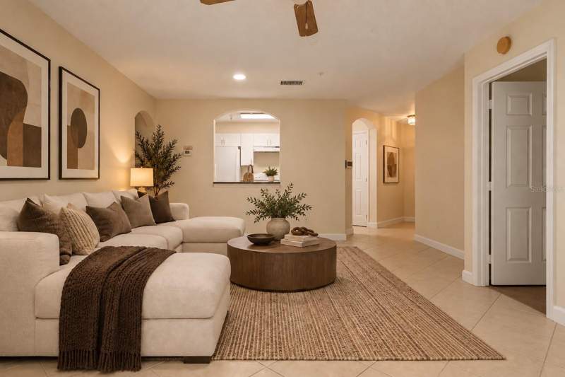 3 bedroom Condominium at 3930 Southpointe Drive #205, Oasis 02 Condo, Orlando — photo 5