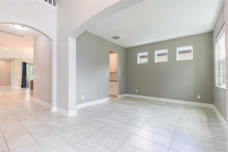 5 bedroom Single Family Residence at 19457 Redwood Point Drive, K-Bar Ranch-Pcl A, Tampa — photo 4