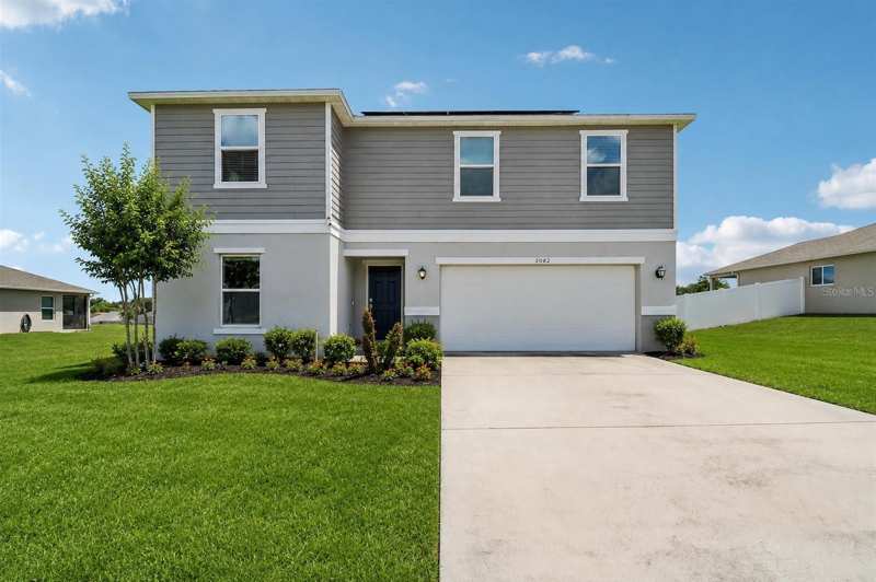 5 bedroom Single Family Residence at 2082 Ficus Street, Gardens At Lake Jackson Ridge The Phase 6, Mascotte — photo 1