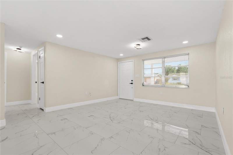 3 bedroom Single Family Residence at 3041 Holiday Lake Drive, Holiday Lake Estates, Holiday — photo 5