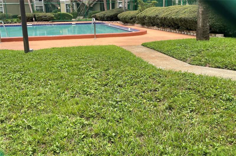 2 bedroom Condominium at 14308 Hanging Moss Circle #101, The Oaks Unit Viii A Condomini, Tampa — photo 4