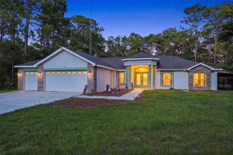 3 bedroom Single Family Residence at 18236 Macek Road, Royal Highlands, Weeki Wachee — photo 1