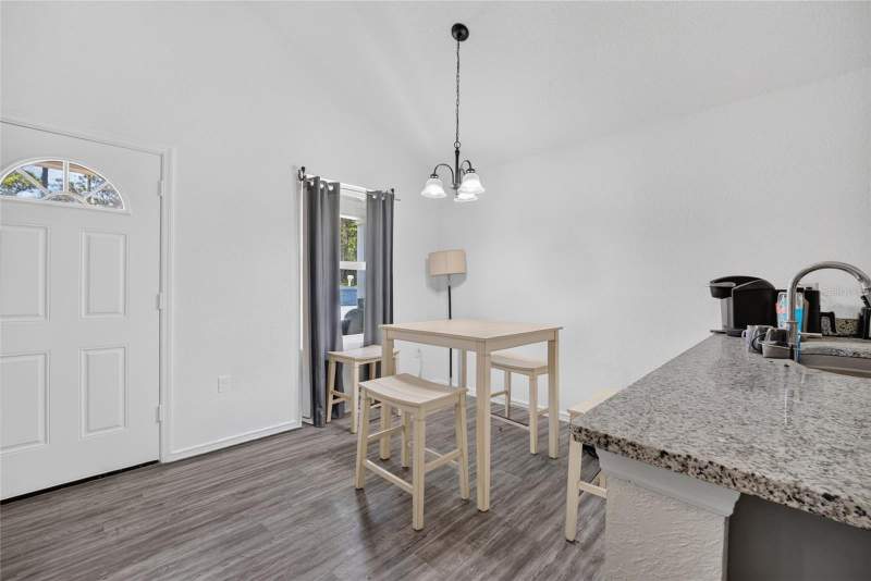 3 bedroom Single Family Residence at 15934 SW 41st Street Road, Rainbow Park Un #3, Ocala — photo 4