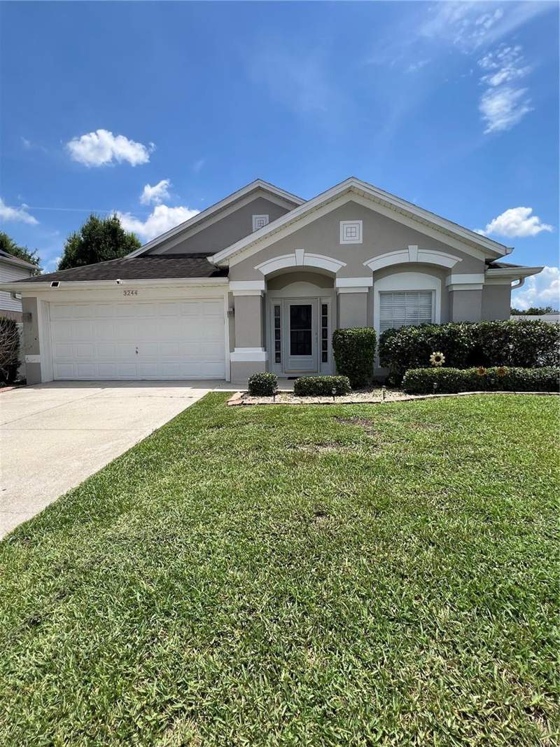 4 bedroom Single Family Residence at 3244 Herons Point Circle, Herons Landing, Kissimmee — photo 3