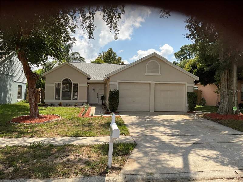 3 bedroom Single Family Residence at 1937 Martina Street, Country Add, Apopka — photo 2