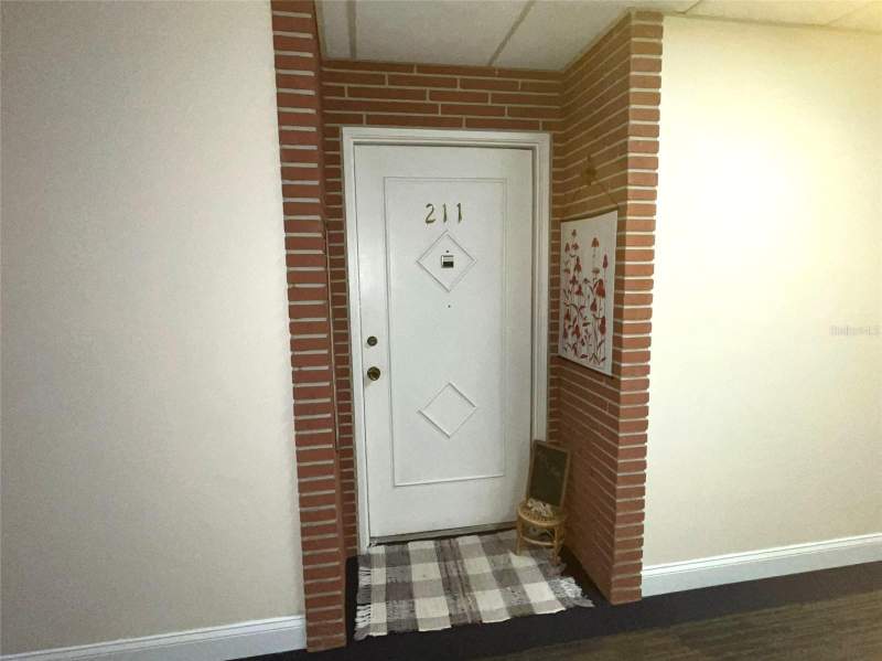 1 bedroom Condominium at 100 Bluff View Drive #211A, Harbour Club Condo 2, Belleair Bluffs — photo 4