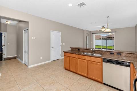 14249 Queenside Street, Orlando FL - photo 8 of 24