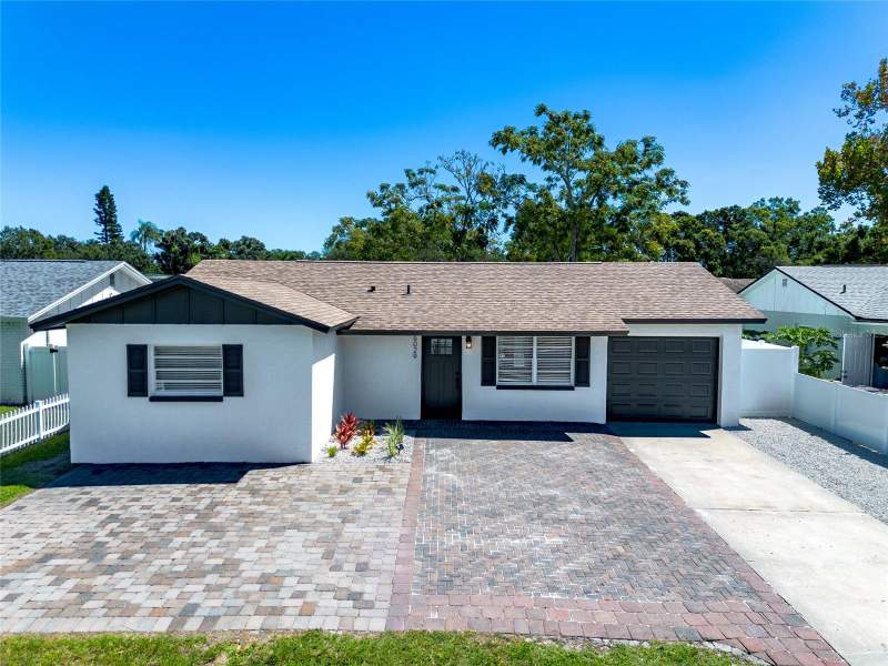 3 bedroom Single Family Residence at 6029 71st Street, Bonnie Bay Unit One, St Petersburg — photo 2