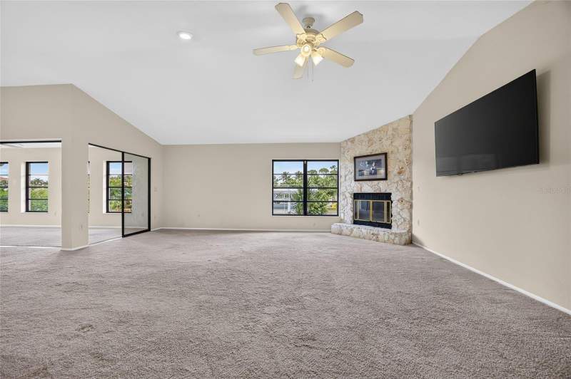 2 bedroom Single Family Residence at 300 Tarpon Way, Charlotte Park, Punta Gorda — photo 5