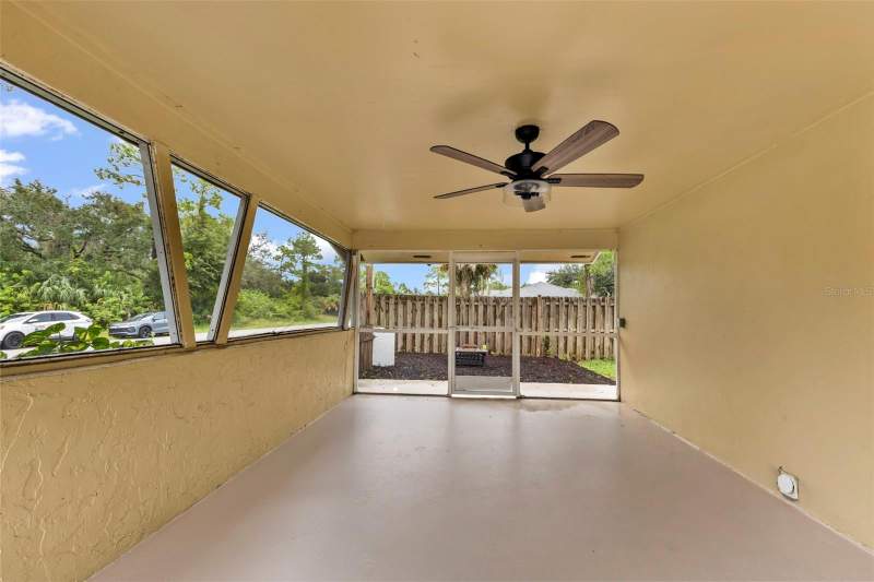 3 bedroom Single Family Residence at 424 Vannell Street, Port Charlotte Sec 034, Port Charlotte — photo 5