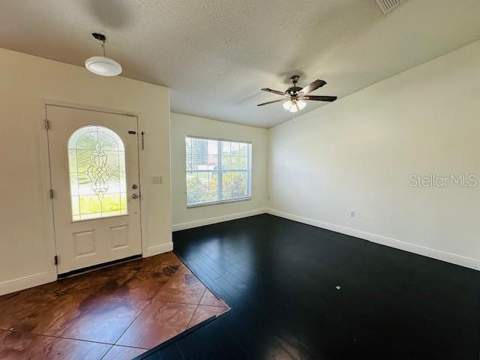 639 Mesilla Drive, Kissimmee FL - photo 8 of 42