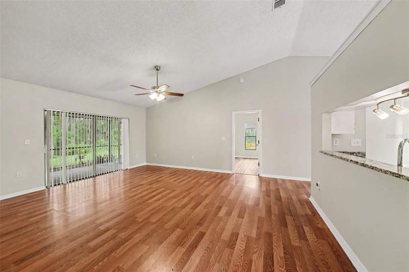 3 bedroom Single Family Residence at 8116 Matthew Drive, Deer Park, New Port Richey — photo 4