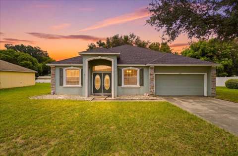 153 Oak Crossing Boulevard, home for sale in Auburndale 33823