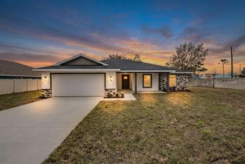 38086 Countryside Place, home for sale in Dade City 33525