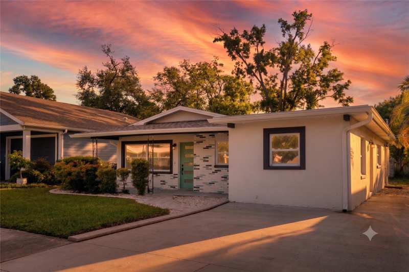 4 bedroom Single Family Residence at 4220 W Union Street, Triangle Heights, Tampa — photo 1
