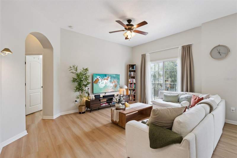 2 bedroom Townhouse at 1610 Pine Oak Trail, Magnolia Club, Sanford — photo 4