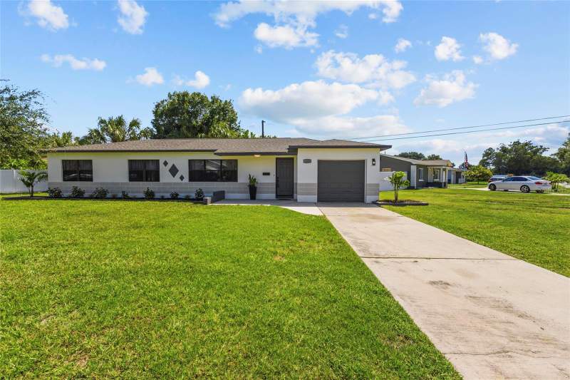3 bedroom Single Family Residence at 1200 63rd Avenue, Meadow Lawn 2nd Add, St Petersburg — photo 5