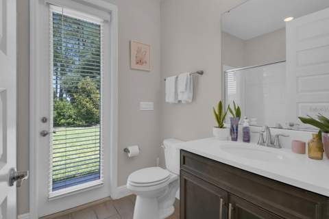 8768 Sonoma Coast Drive, Winter Garden FL - photo 11 of 38