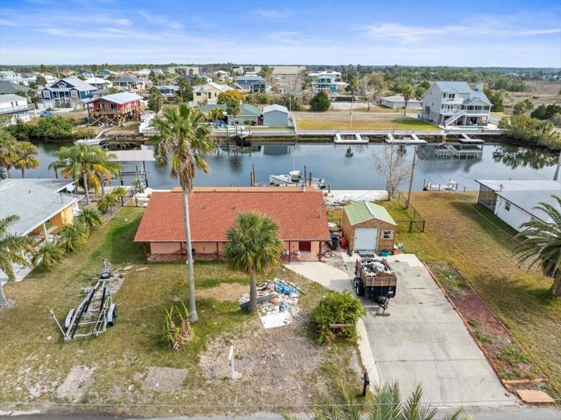 3 bedroom Single Family Residence at 4102 Des Prez Court, Hernando Beach, Hernando Beach — photo 4
