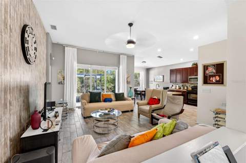 11013 Rockledge View Drive, Riverview FL - photo 11 of 29