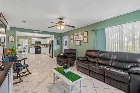 7307 N Huntley Avenue, Tampa FL - photo 6 of 6