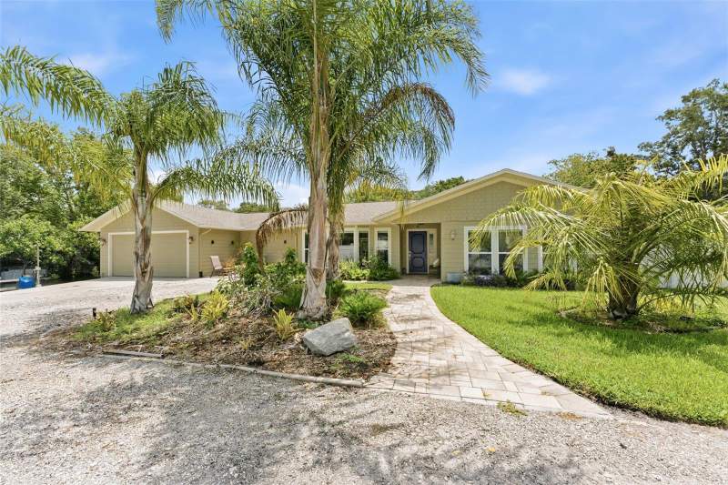 3 bedroom Single Family Residence at 6355 Sebring Street, Weeki Wachee River Retreats, Weeki Wachee — photo 3