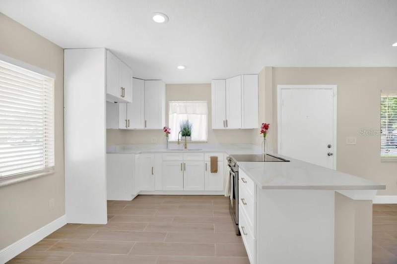 3 bedroom Single Family Residence at 4410 WATCH HILL ROAD, VILLAS AT SIGNAL HILL, ORLANDO — photo 3